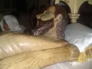Venerada Imagen de Jesus yacente en el Santo Sepulcro
